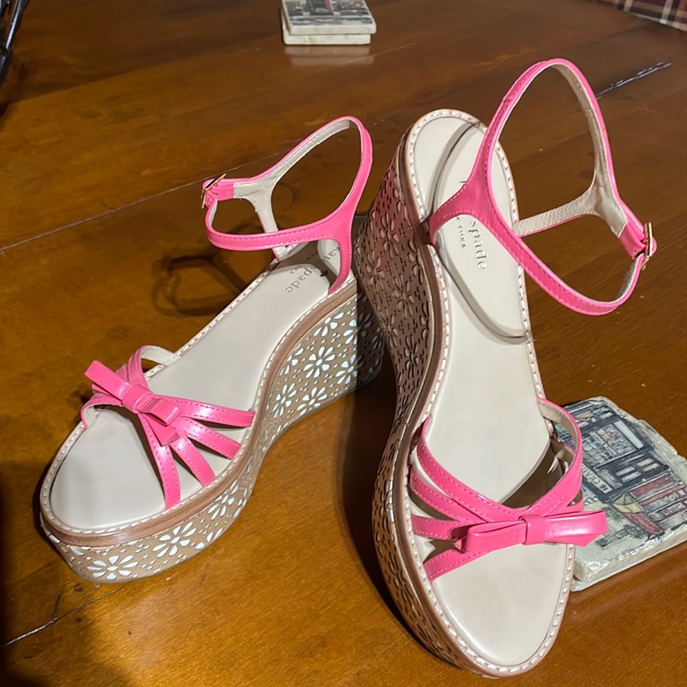 Kate Spade wedges pink
